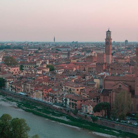 Al Pozzo Dell'Amore Verona Exterior foto
