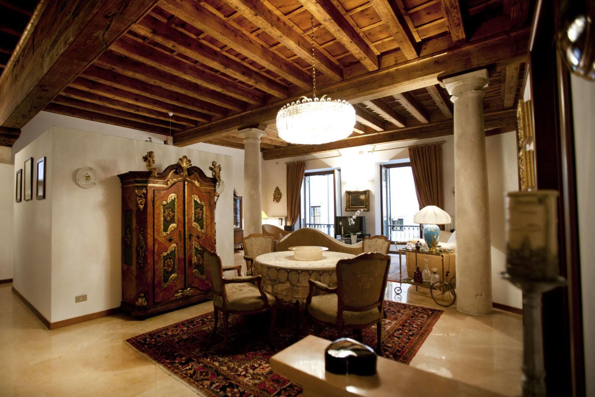Al Pozzo Dell'Amore Verona Exterior foto